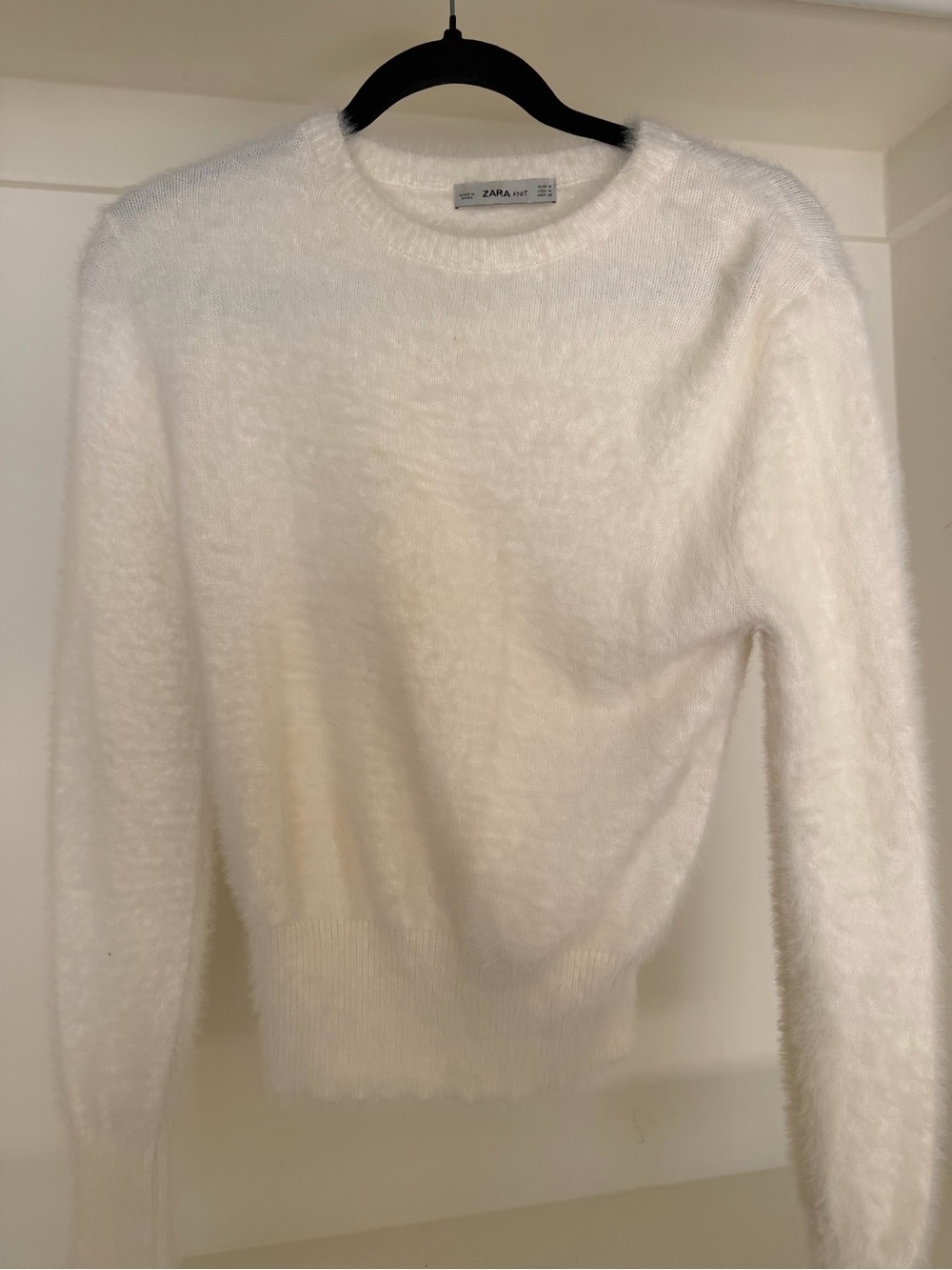 Zara White Soft Fuzzy Crewneck Sweater
